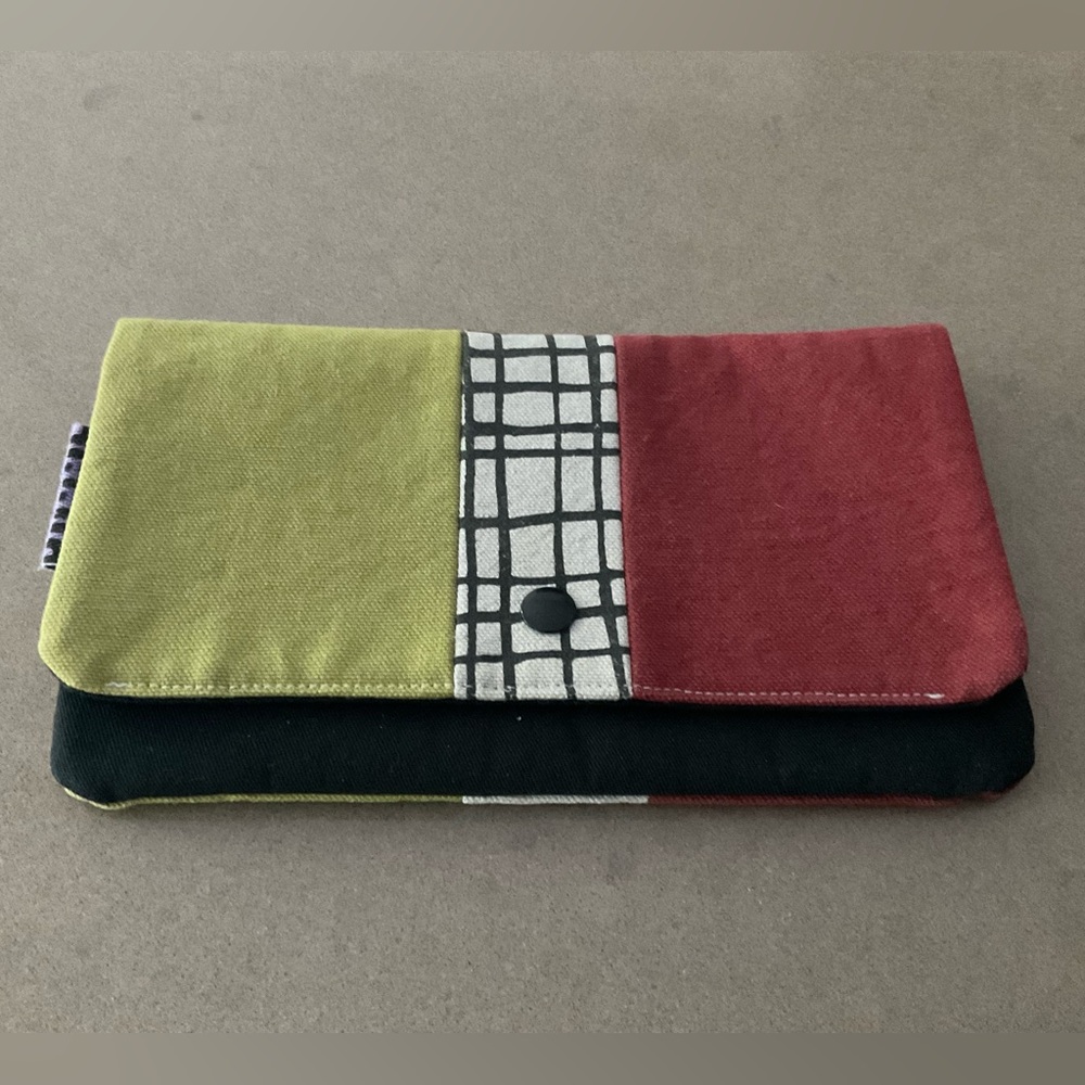 BIGGIE Canvas Clutch